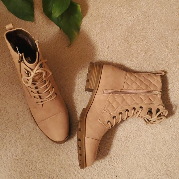 White Mountain Shoes - White Mountain Combat Style Boots